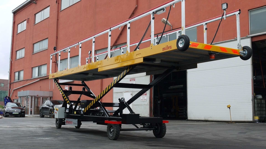 Manueller Wartungslift