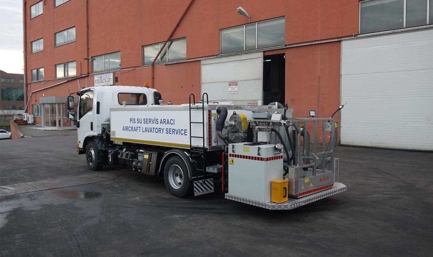 Toilet Service Truck